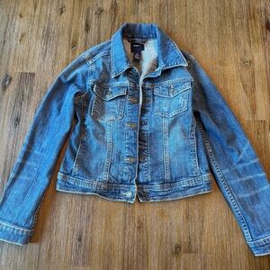 GAP Kids Blue Jean Jacket size M